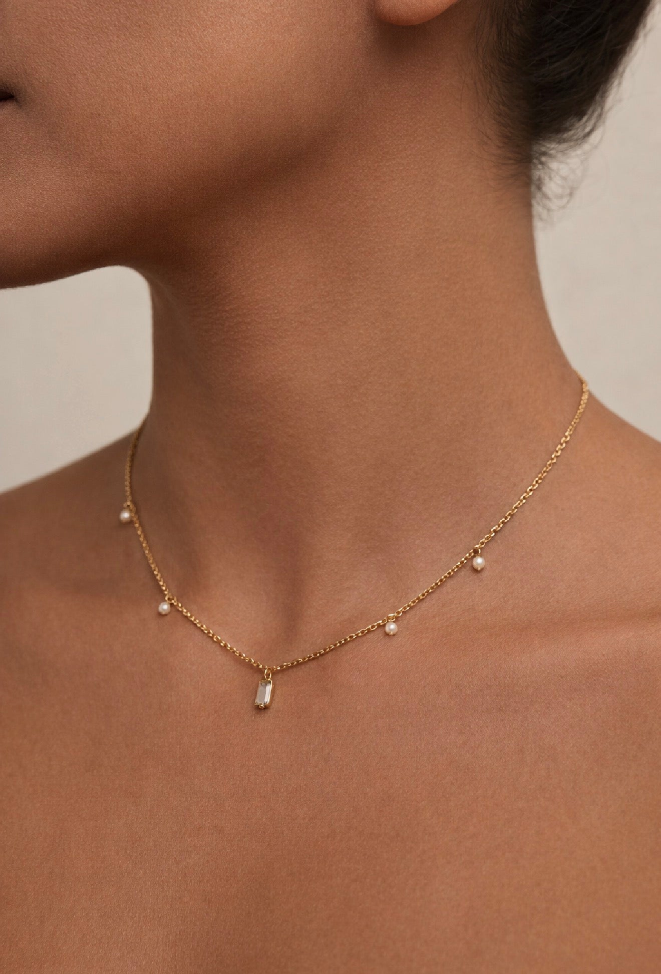 COLLIER